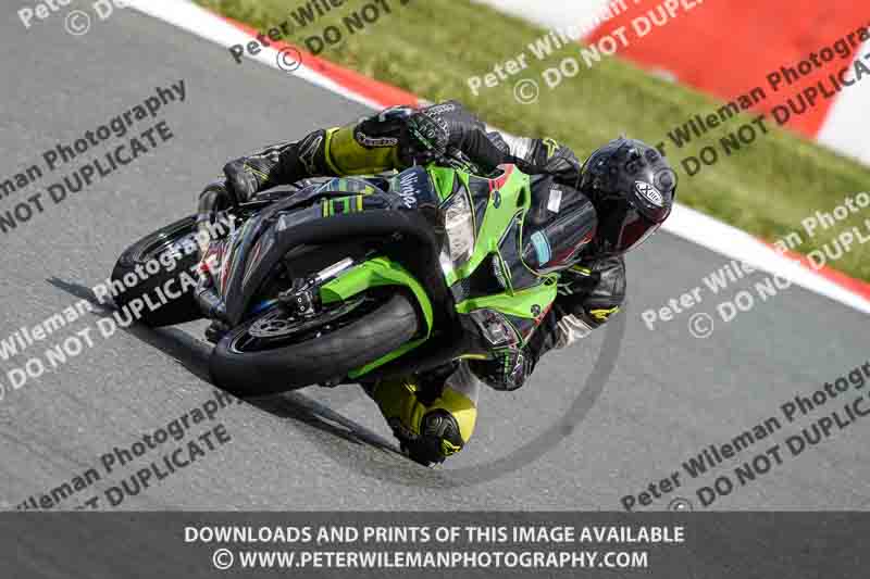 cadwell no limits trackday;cadwell park;cadwell park photographs;cadwell trackday photographs;enduro digital images;event digital images;eventdigitalimages;navarra;no limits trackdays;peter wileman photography;racing digital images;trackday digital images;trackday photos